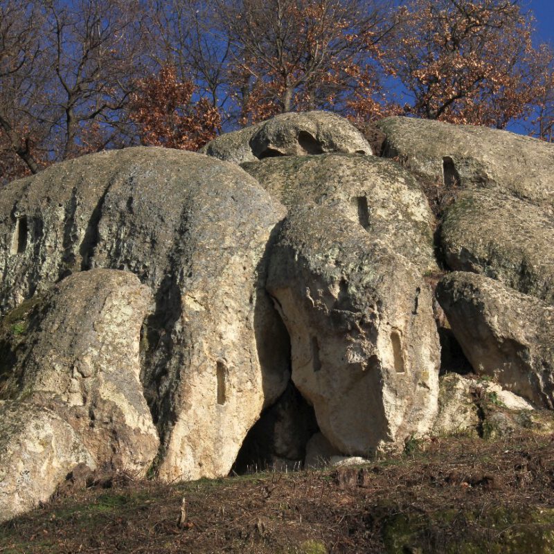 Szomolyai kaptárkövek